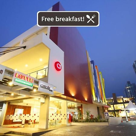Amaris Hotel La Codefin Kemang Джакарта Екстериор снимка