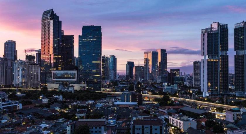 Amaris Hotel La Codefin Kemang Джакарта Екстериор снимка